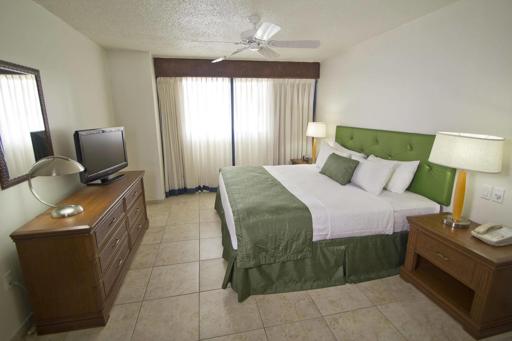 Hilton Vacation Club Flamingo Beach Sint Maarten Pelican Key Szoba fotó